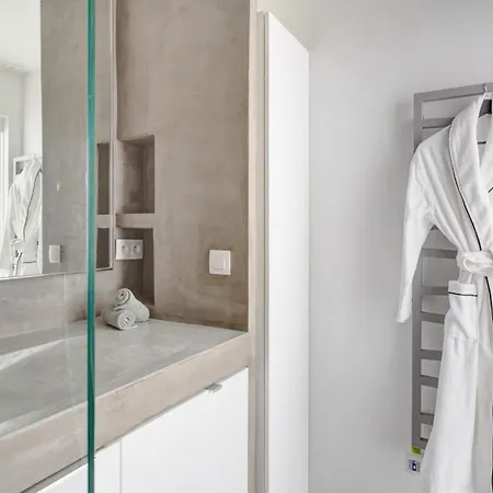 Serenty - 2br - Le Louvre & Saint Germain Parigi